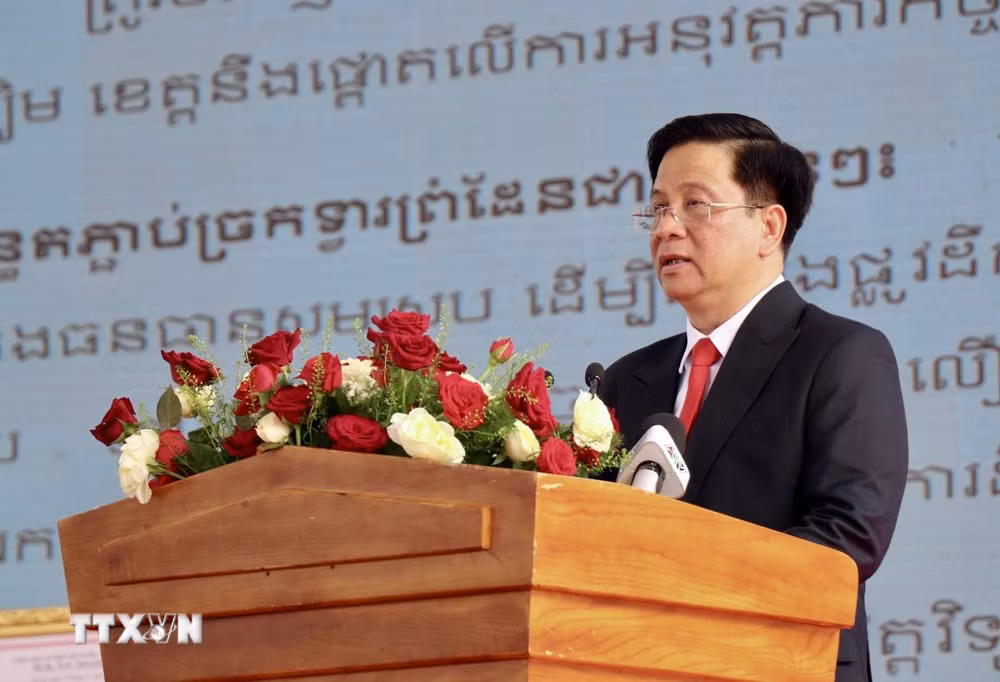 ttxvn_ong-ho-van-mung.jpg