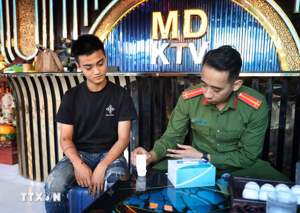 ttxvn_bac-ninh-phong-ngua-ma-tuy-khu-cong-nghiep-1.jpg