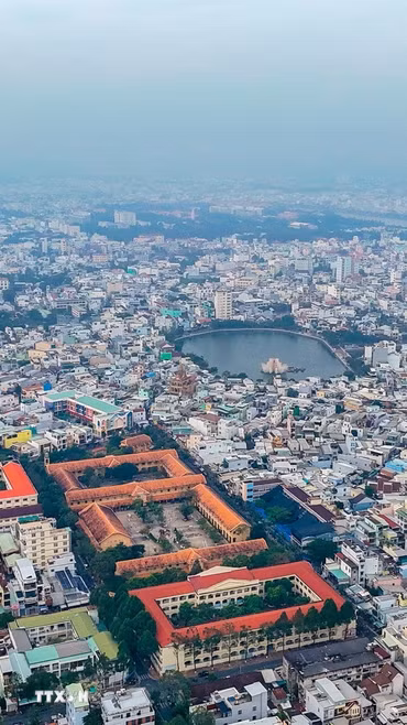 Một góc thành phố Cần Thơ. (Ảnh: Thanh Liêm/TTXVN)